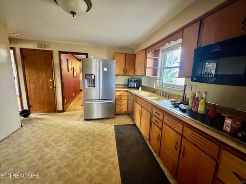 Tiny photo for 6111 Nashville Hwy, Deer Lodge, TN 37726 (MLS # 1328433)