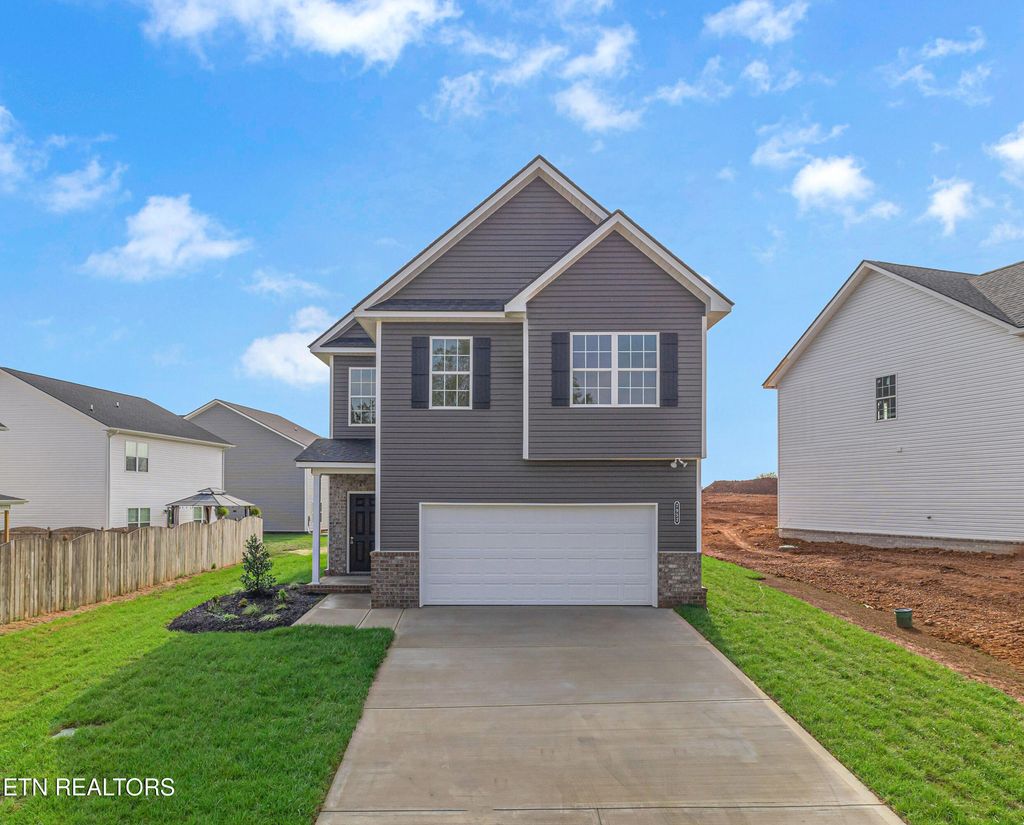 Photo of 7952 Tree Line Lane, Corryton, TN 37721 (MLS # 1308557)