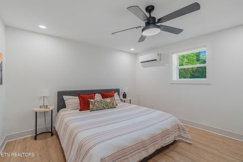 Tiny photo for 329 Sarvis Drive, Knoxville, TN 37920 (MLS # 1341547)