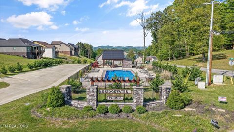 Tiny photo for 27 Bridgewater Blvd, Morristown, TN 37814 (MLS # 1338341)