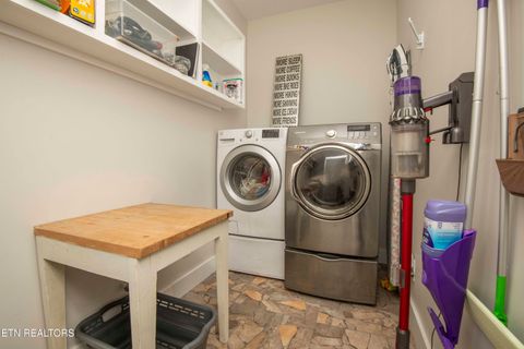 Tiny photo for 716 Howell Rd, Mascot, TN 37806 (MLS # 1318900)