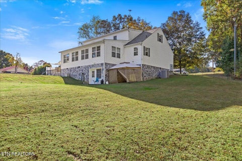 Tiny photo for 167 County Road 892, Etowah, TN 37331 (MLS # 1360355)