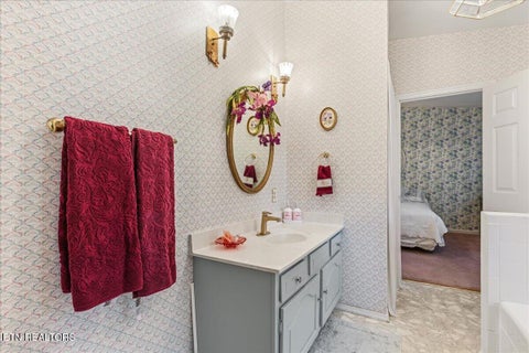 Tiny photo for 167 County Road 892, Etowah, TN 37331 (MLS # 1360355)