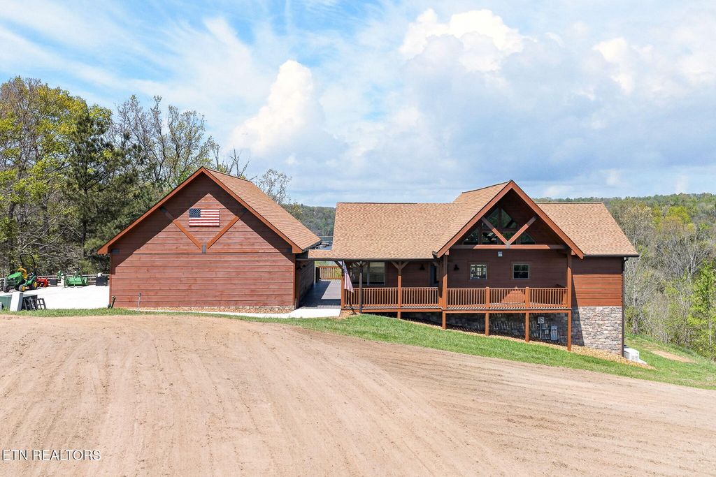 Photo of 800 Quail, Byrdstown, TN 38549 (MLS # 1336501)