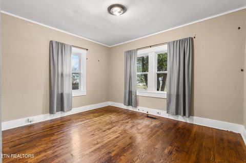 Tiny photo for 3620 Ashland Ave, Knoxville, TN 37914 (MLS # 1323729)