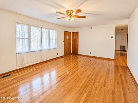 Tiny photo for 3888 Chapman St, Morristown, TN 37813 (MLS # 1359305)