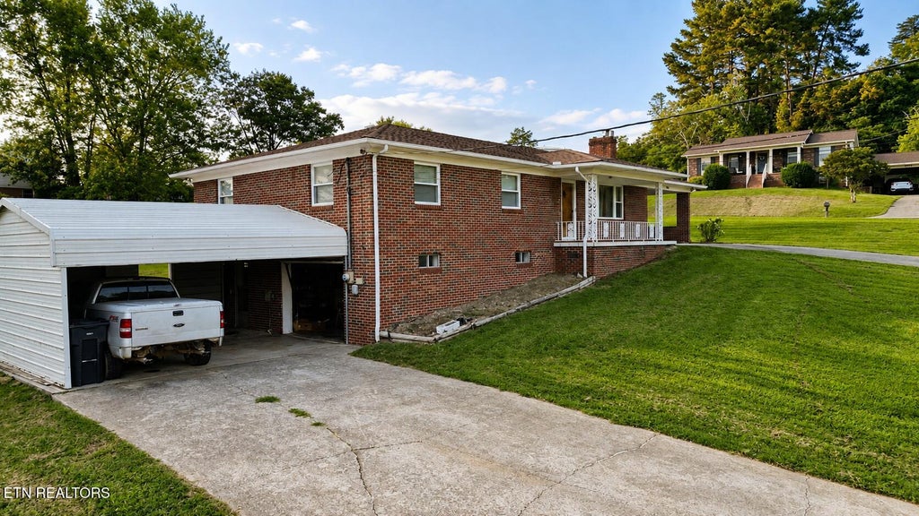 Photo of 3888 Chapman St, Morristown, TN 37813 (MLS # 1359305)