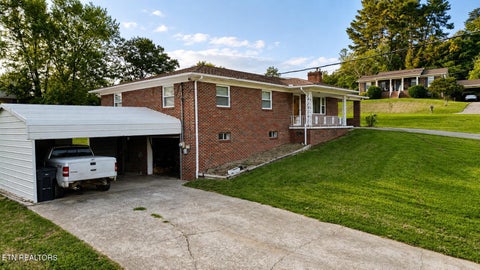 Tiny photo for 3888 Chapman St, Morristown, TN 37813 (MLS # 1359305)