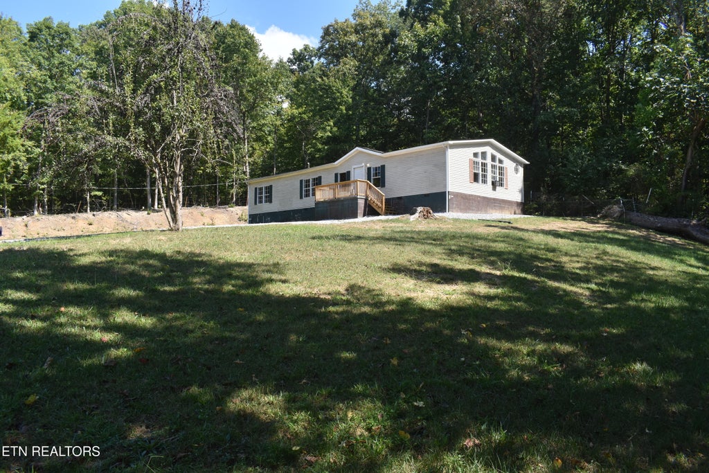 Photo of 2549 River Rd, Kingston, TN 37763 (MLS # 1355881)