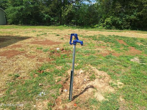 Tiny photo for 108 County Road 621, Etowah, TN 37331 (MLS # 1340538)