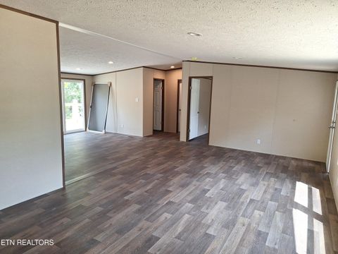 Tiny photo for 108 County Road 621, Etowah, TN 37331 (MLS # 1340538)