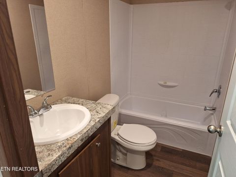 Tiny photo for 108 County Road 621, Etowah, TN 37331 (MLS # 1340538)