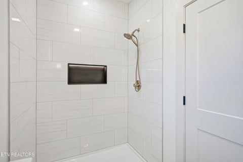 Tiny photo for 5318 Aubrey Lane, Knoxville, TN 37912 (MLS # 1354040)