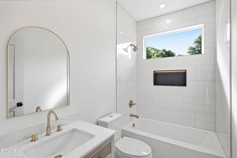 Tiny photo for 5318 Aubrey Lane, Knoxville, TN 37912 (MLS # 1354040)