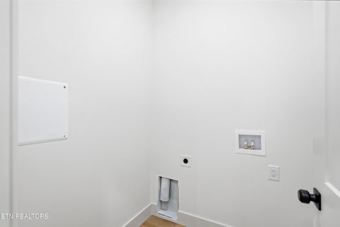 Tiny photo for 5318 Aubrey Lane, Knoxville, TN 37912 (MLS # 1354040)