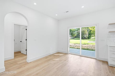 Tiny photo for 5318 Aubrey Lane, Knoxville, TN 37912 (MLS # 1354040)