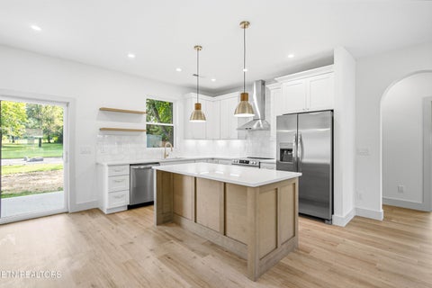 Tiny photo for 5318 Aubrey Lane, Knoxville, TN 37912 (MLS # 1354040)