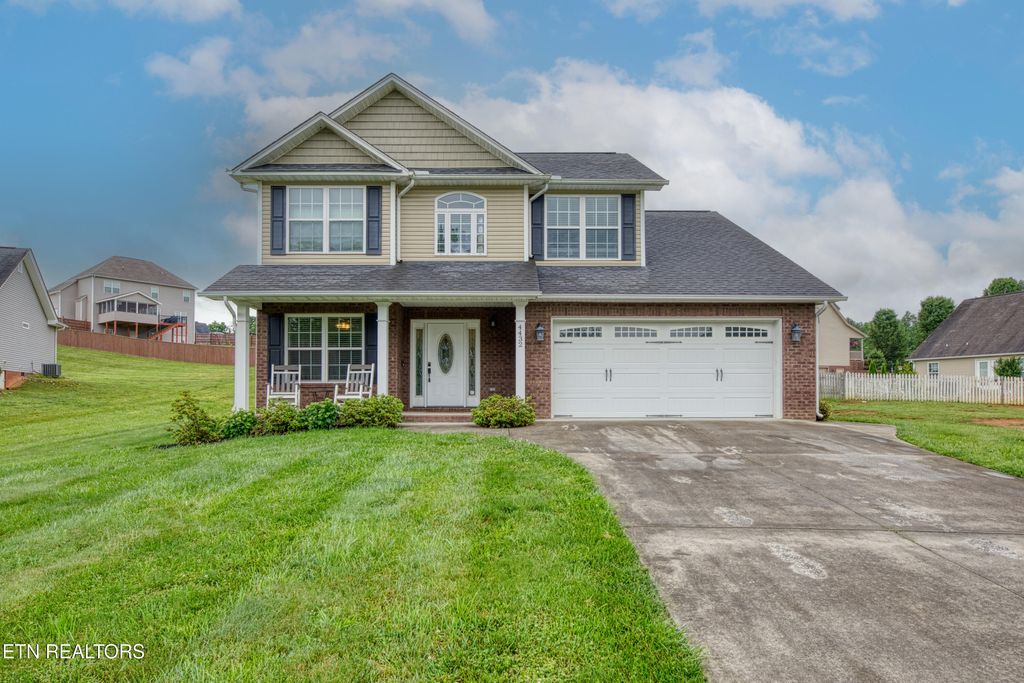 Photo of 4432 Old Colony Lane, Morristown, TN 37814 (MLS # 1301318)