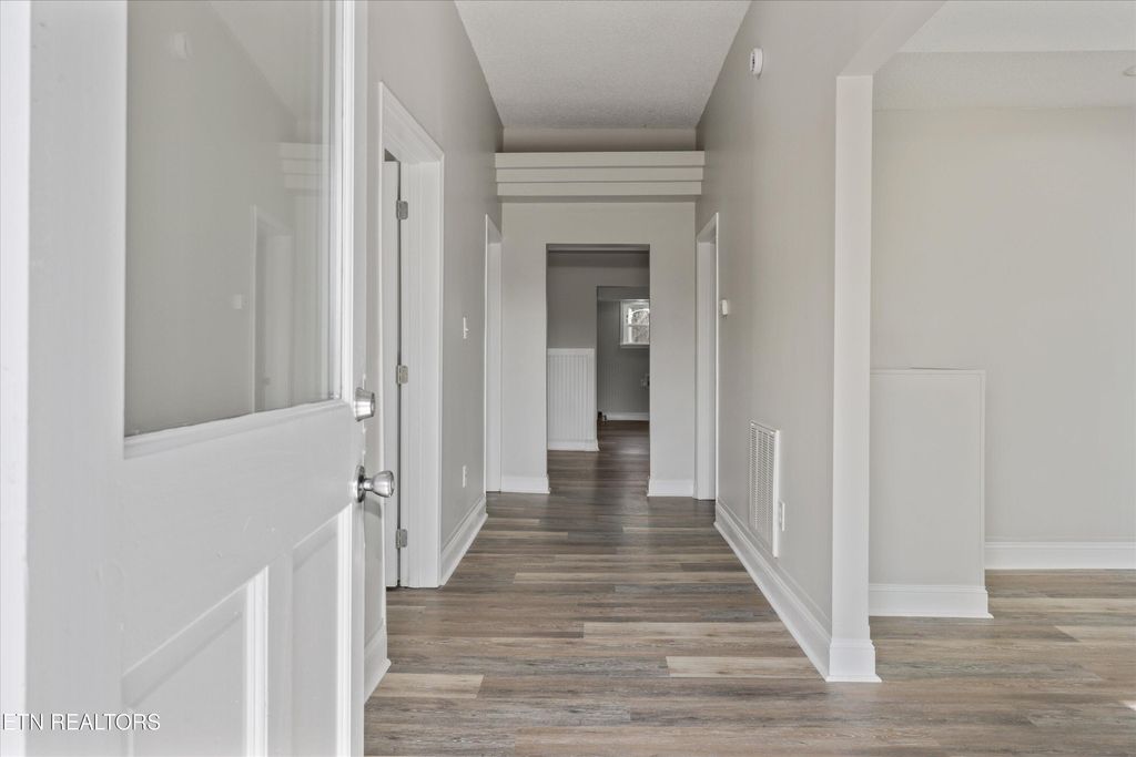 Photo of 120 S Kyle St, Knoxville, TN 37915 (MLS # 1331552)