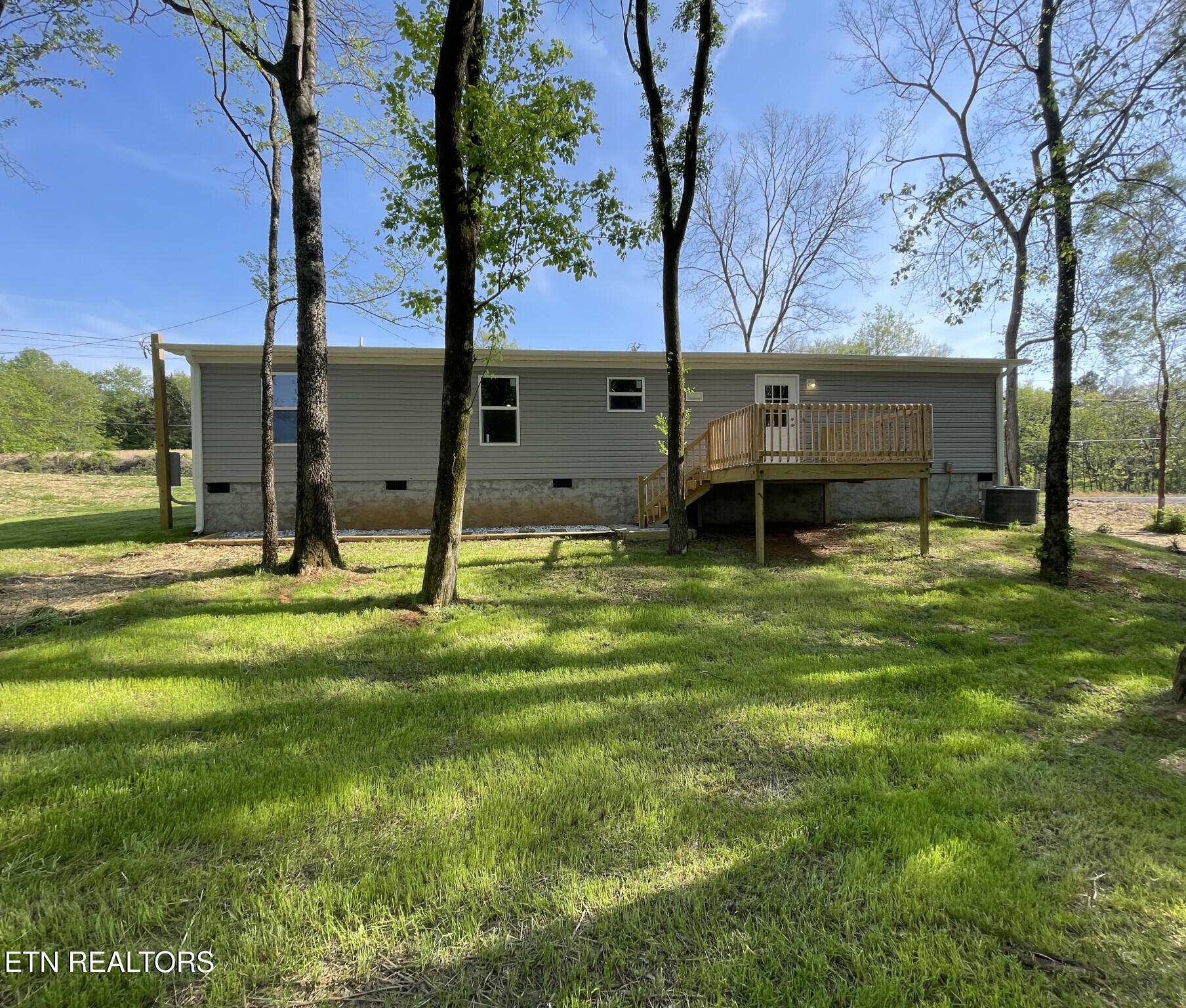 1517 Sweetwater Vonore Rd