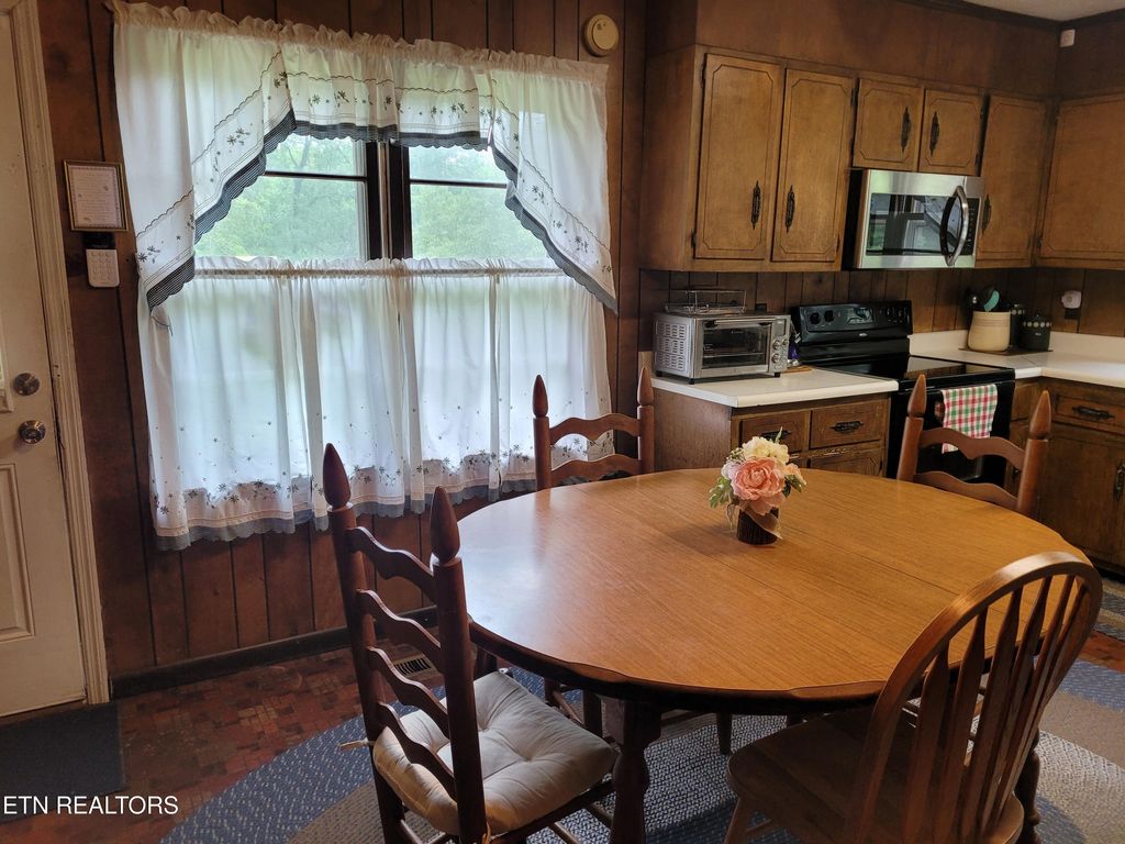 Photo of 400 Epperson Road Rd, Tellico Plains, TN 37385 (MLS # 1312153)