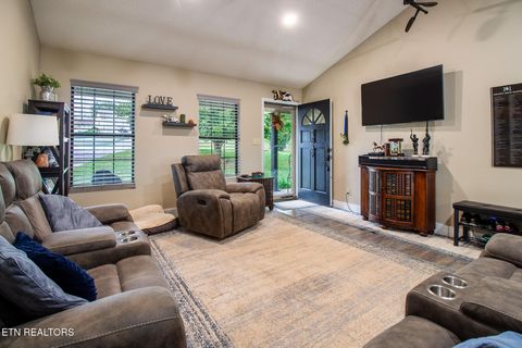 Tiny photo for 4832 Beckford Drive, Maryville, TN 37801 (MLS # 1317738)