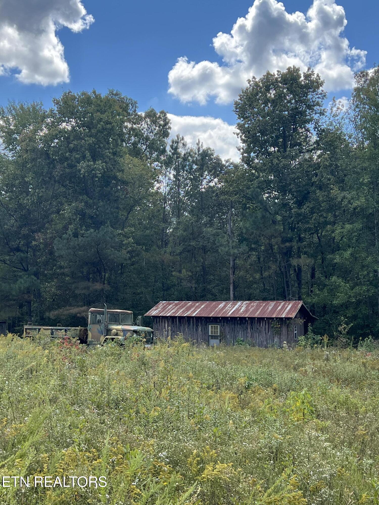 700+ AC Puncheon Creek Lane