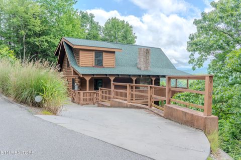 1910 E Mountain View Way Sevierville TN 37876