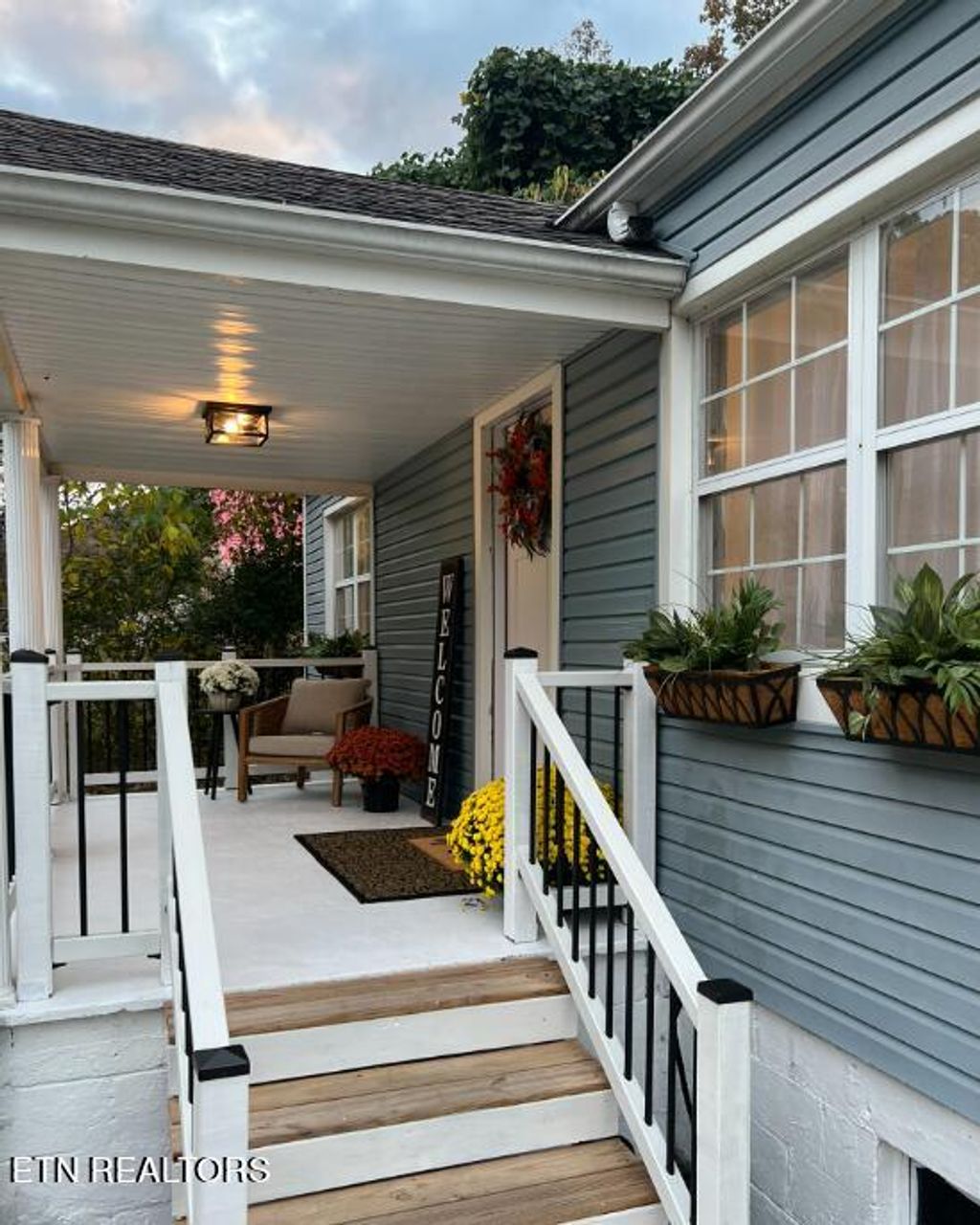 Photo of 632 W Tri-County Boulevard Blvd, Oliver Springs, TN 37840 (MLS # 1244434)