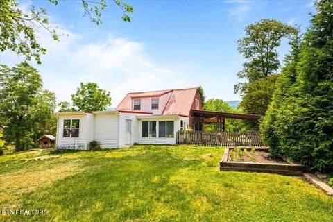 Tiny photo for 524 Park Rd, Caryville, TN 37714 (MLS # 1341579)