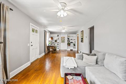 Tiny photo for 524 Park Rd, Caryville, TN 37714 (MLS # 1341579)