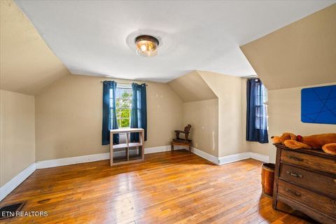 Tiny photo for 524 Park Rd, Caryville, TN 37714 (MLS # 1341579)