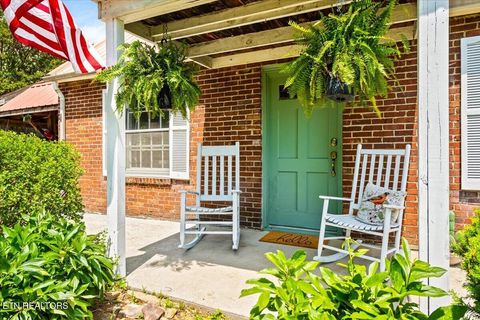 Tiny photo for 524 Park Rd, Caryville, TN 37714 (MLS # 1341579)