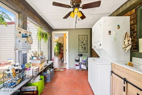 Tiny photo for 524 Park Rd, Caryville, TN 37714 (MLS # 1341579)