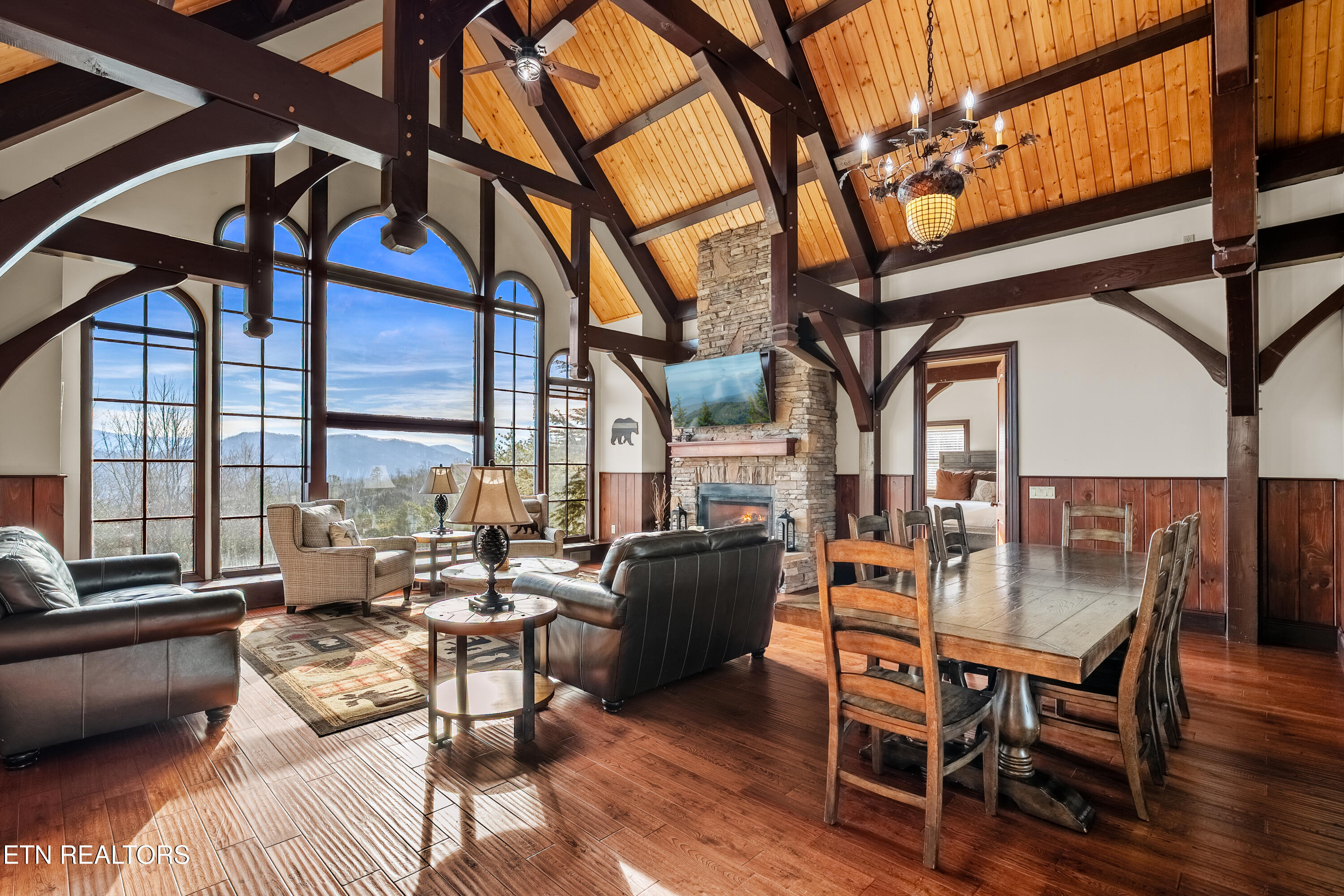 3050 Summit Trails Drive