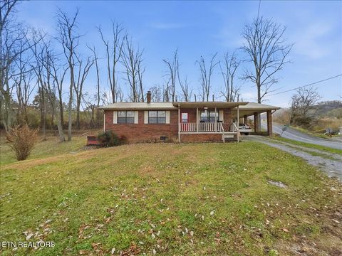 Photo of 563 Washington Ave, Harrogate, TN 37752 (MLS # 1322446)