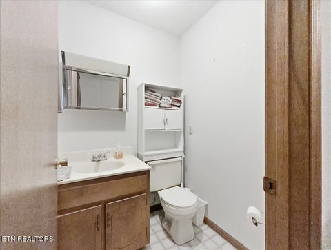 Tiny photo for 563 Washington Ave, Harrogate, TN 37752 (MLS # 1322446)