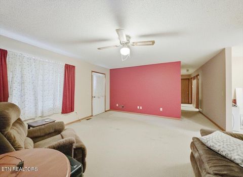 Tiny photo for 563 Washington Ave, Harrogate, TN 37752 (MLS # 1322446)