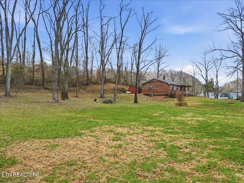 Tiny photo for 563 Washington Ave, Harrogate, TN 37752 (MLS # 1322446)