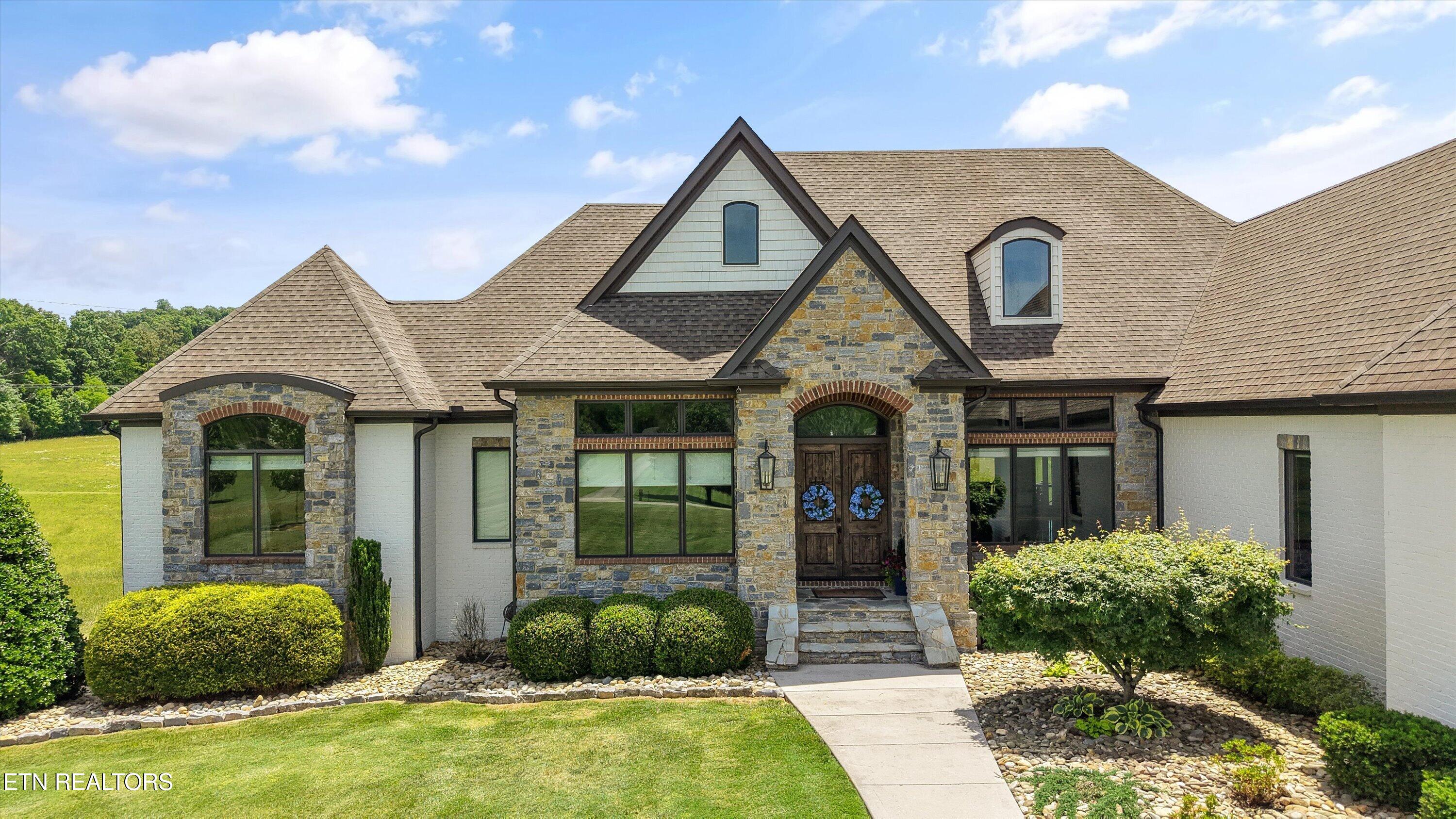 6824 Hickory Creek Rd