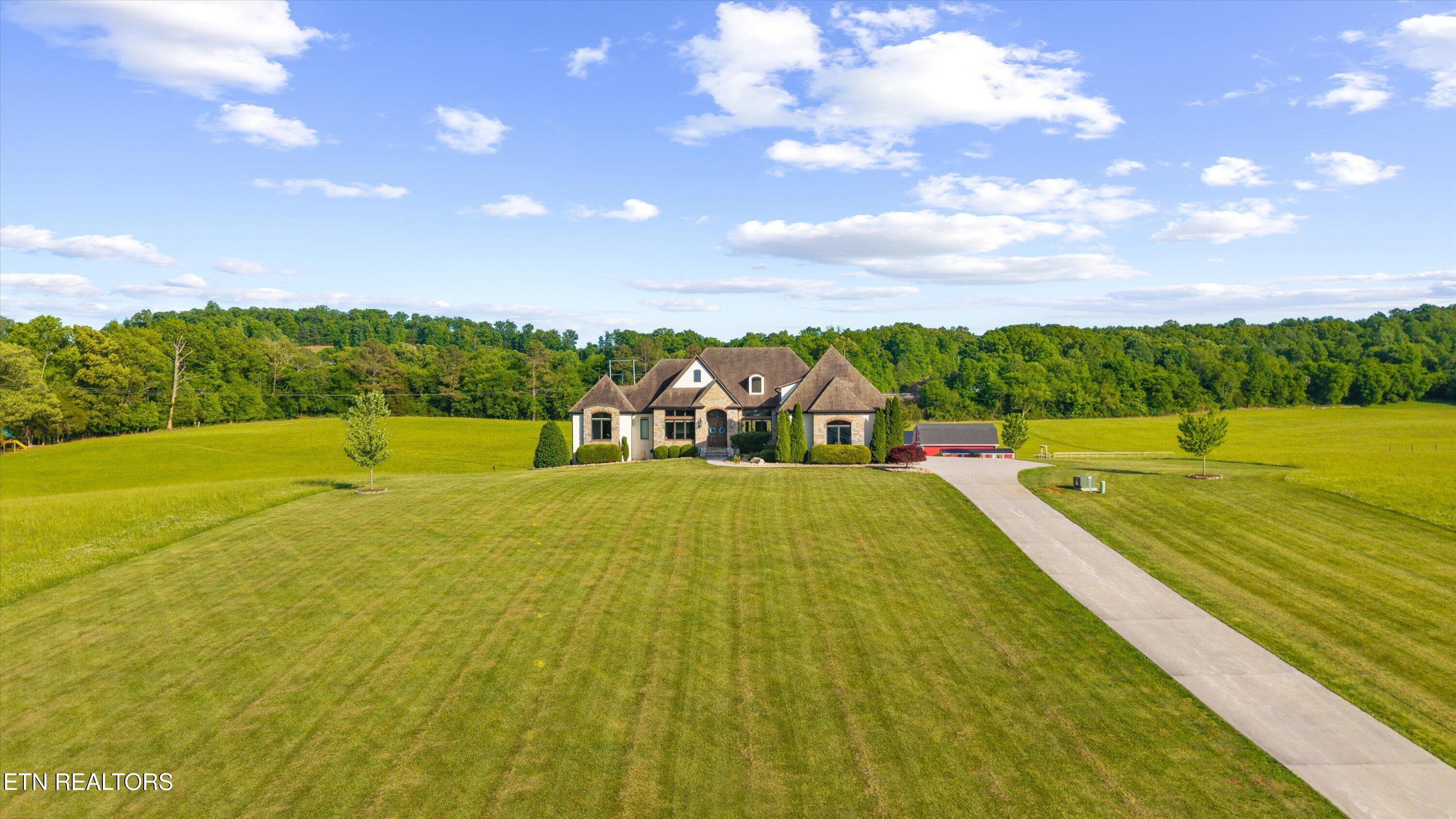 6824 Hickory Creek Rd