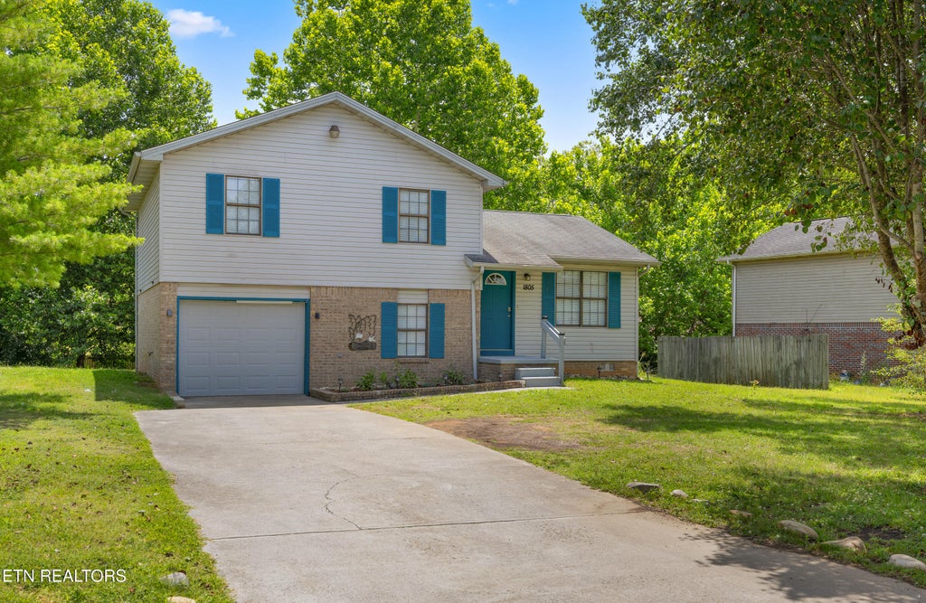 Photo of 1805 Norlil Rd, Sevierville, TN 37876 (MLS # 1360461)