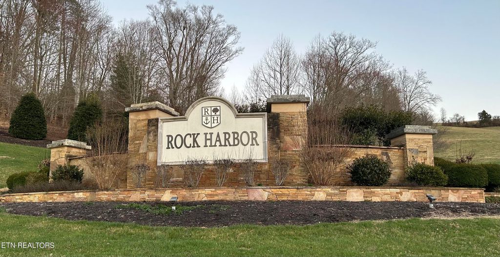 Photo of 529 Garnet Trail Tr, New Tazewell, TN 37825 (MLS # 1254285)