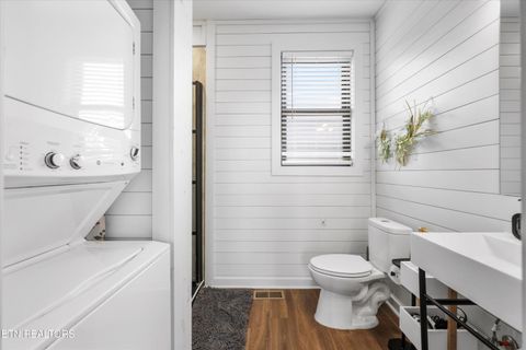 Tiny photo for 1367 Lake Haven Way, Sevierville, TN 37876 (MLS # 1325337)