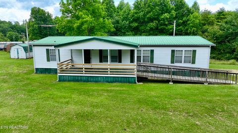 Manufactured Home in Robbins TN 265 Old Rugby Pike.jpg
