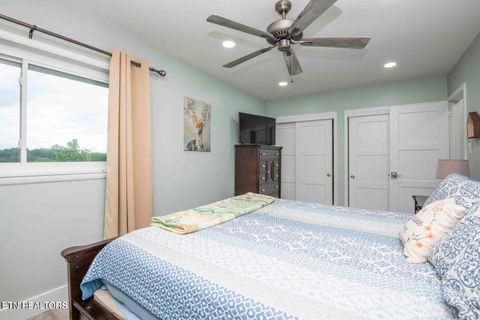 Tiny photo for 1124 Carolina Drive, Dandridge, TN 37725 (MLS # 1328188)