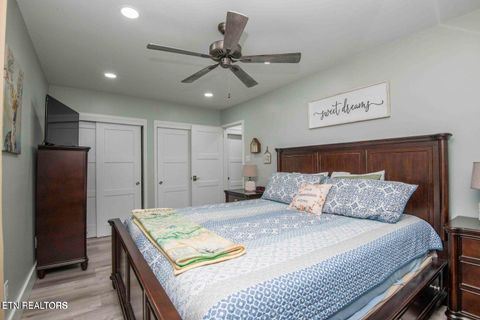 Tiny photo for 1124 Carolina Drive, Dandridge, TN 37725 (MLS # 1328188)