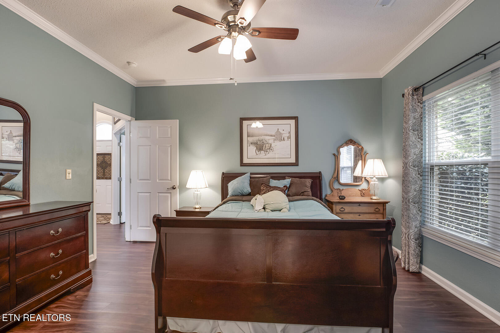 Loudon, Tennessee 37774, United States, 3 Bedrooms Bedrooms, ,3 BathroomsBathrooms,Residential,Active,84736