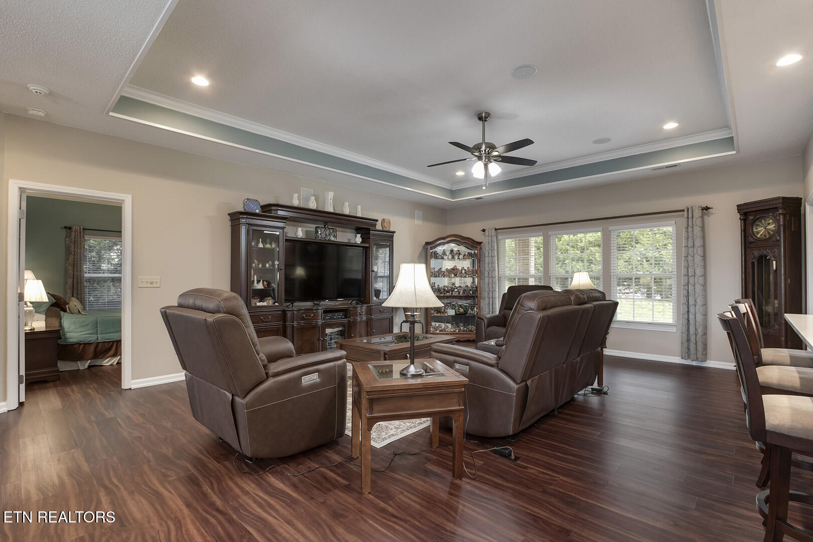 Loudon, Tennessee 37774, United States, 3 Bedrooms Bedrooms, ,3 BathroomsBathrooms,Residential,Active,84736