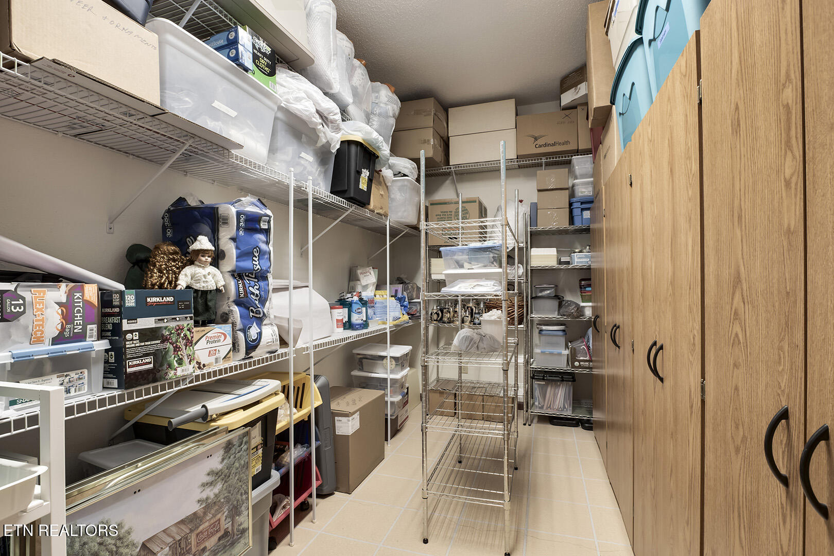 Loudon, Tennessee 37774, United States, 3 Bedrooms Bedrooms, ,3 BathroomsBathrooms,Residential,Active,84736